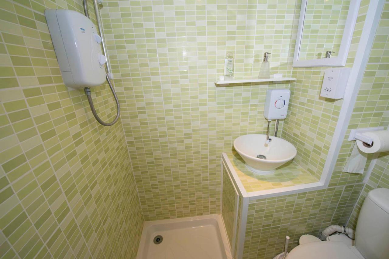 2 Bedroomed Cottage Near Quay เบลคนีย์ ภายนอก รูปภาพ
